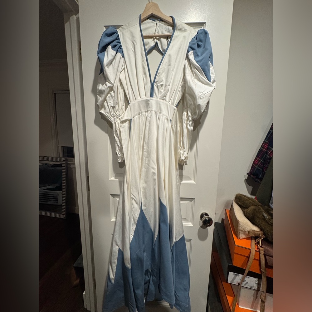 IQ Collection Chiara Dress - Picture 2 of 5